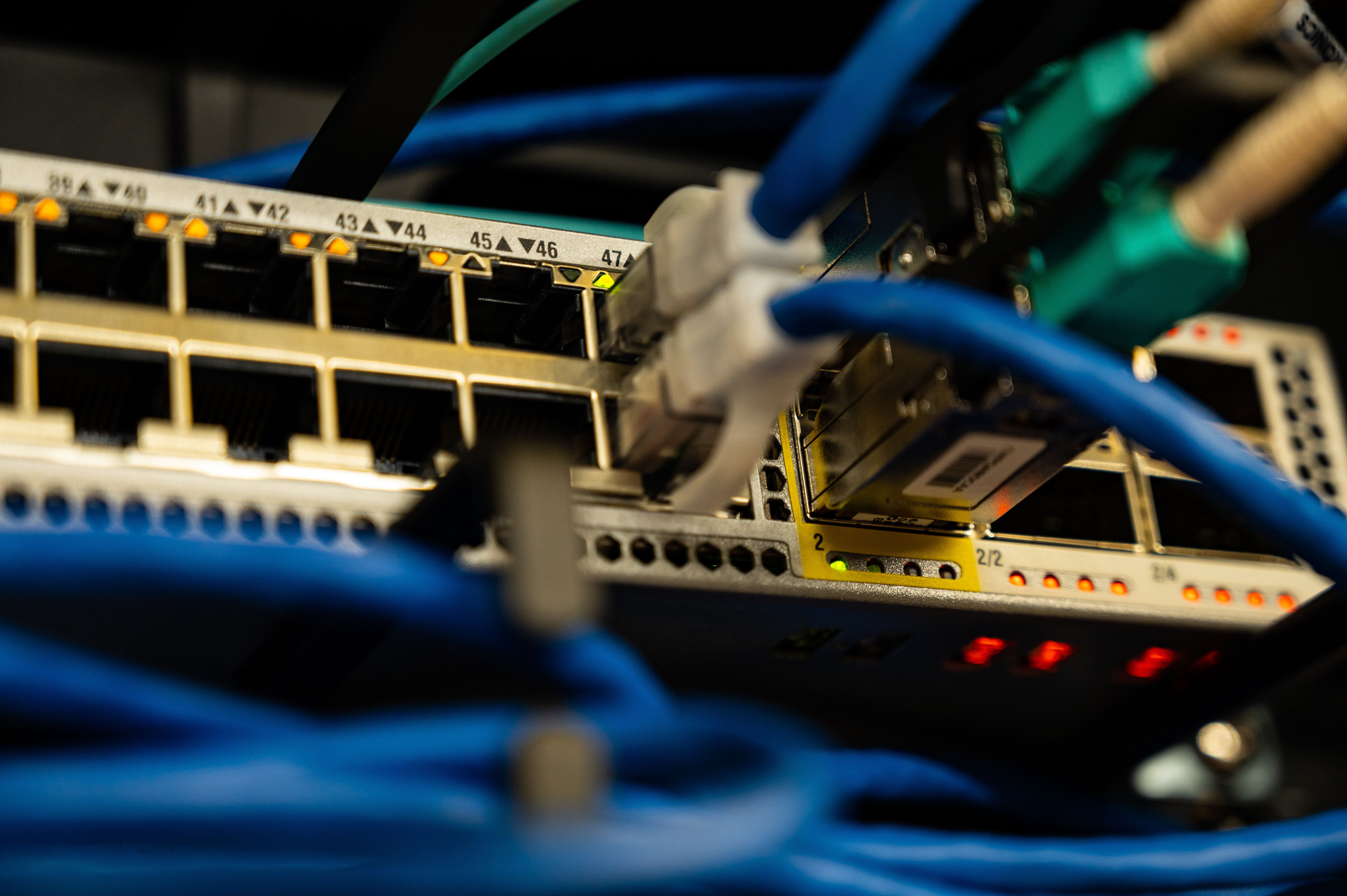 Hosting stron internetowych dla firm